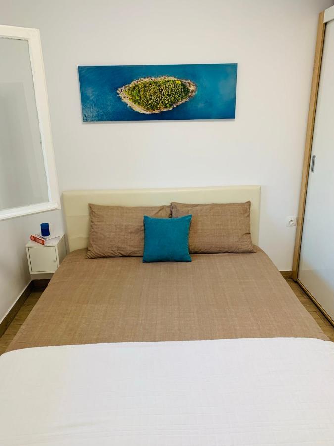 Villa ,,Sea Breeze,, - Home By The Sea เนอา อันคิอาลอส ภายนอก รูปภาพ
